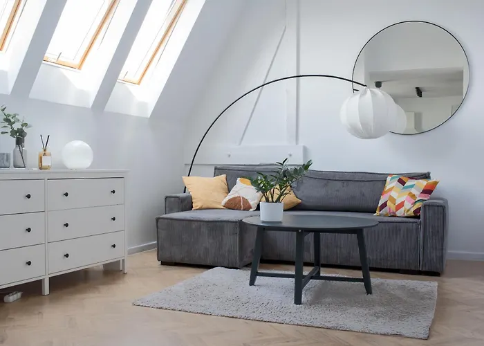 Apartment Rentplanet - Polna